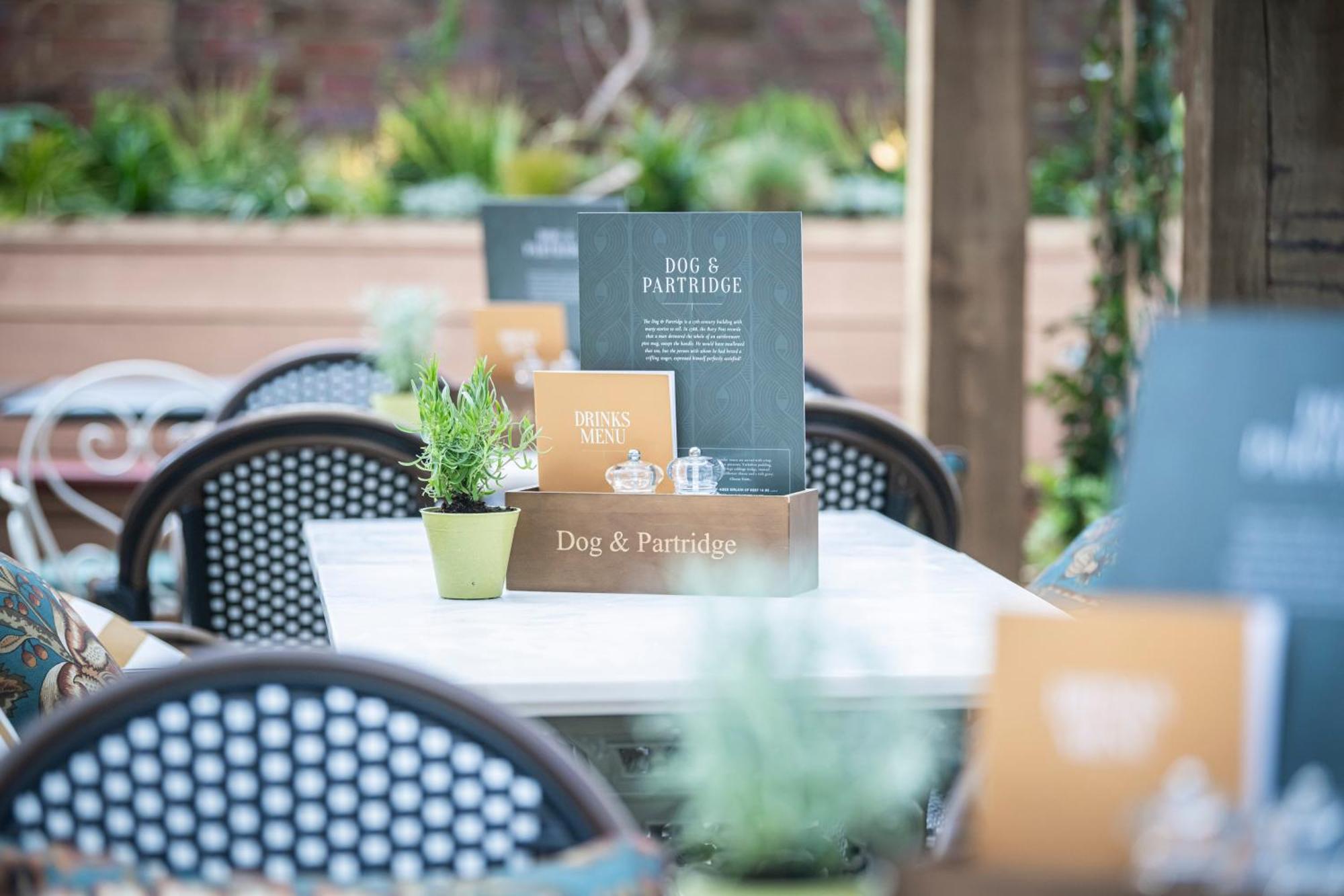 Dog And Partridge By Greene King Inns Bury St. Edmunds Ngoại thất bức ảnh